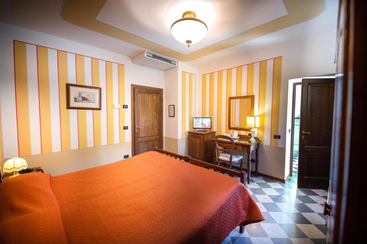 Park Hotel Regina - With Air-Condition And Pool Bagni di Lucca Exterior photo